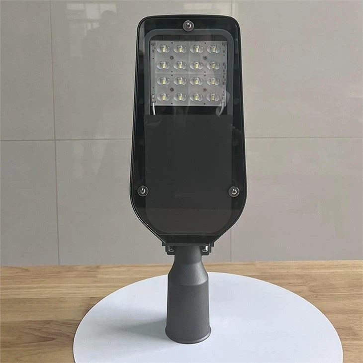 China Factory High Power 120 Lm/W LED AC Street Lamp